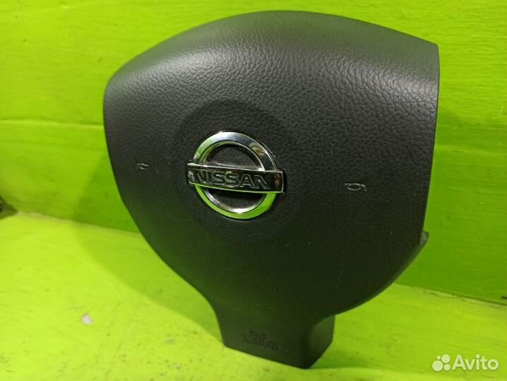 Подушка безопасности водителя Nissan Note E11 CR14