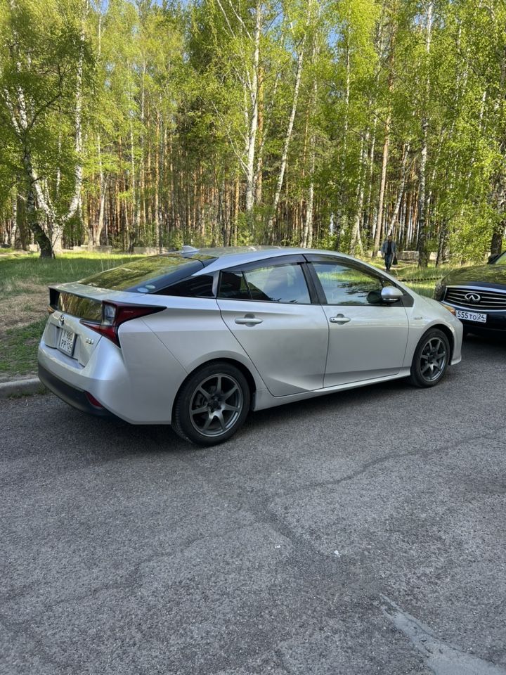Toyota Prius: фото владельца