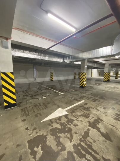 Машиноместо, 18 м²