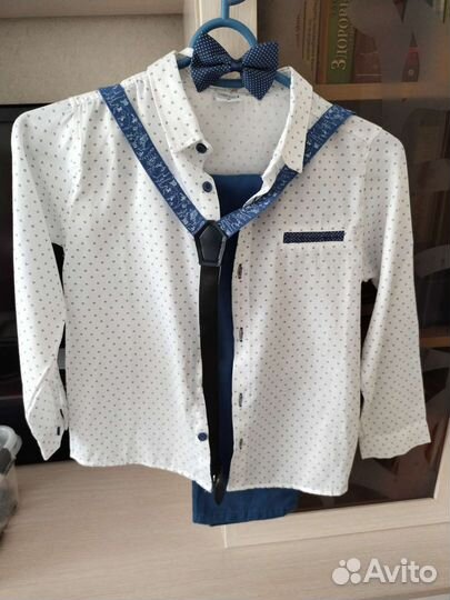 Костюм торжественный на мальчика.Торг