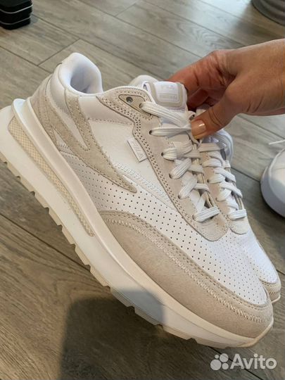 Кроссовки Fila