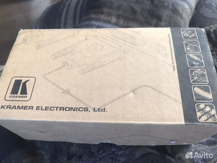 VP-300K усилитель-распределитель