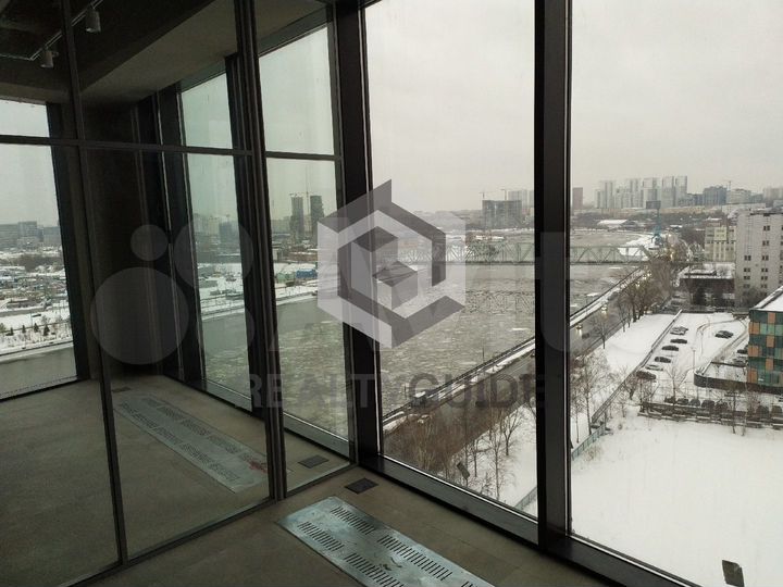 5153 м2 Бизнес центр 