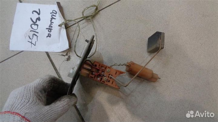 Датчик уровня топлива Nissan Almera N15 1995-2000