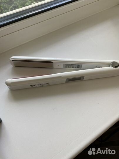Ультразвуковой утюжок Molecule