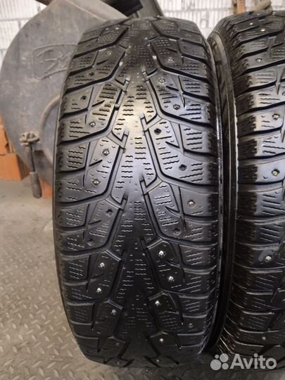 Yokohama Ice Guard Stud IG55 215/60 R16