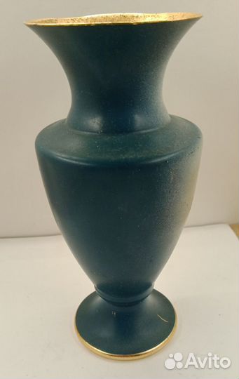 Вазочка металл. Космонавт Андриян Григорьевич Нико