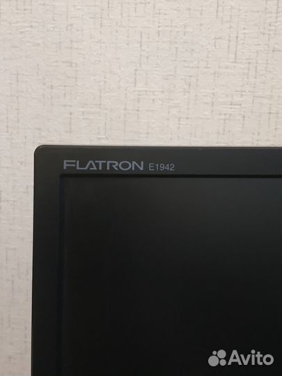 Монитор LG flatron