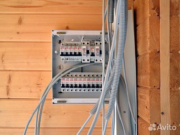 Услуги электрика электромонтажные работы