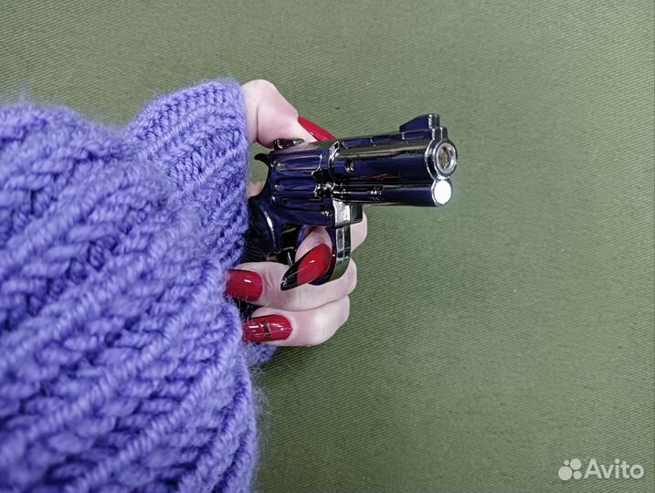 Зажигалка маленькая Черная с фонариком