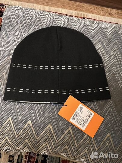 Мужская шапка Trussardi