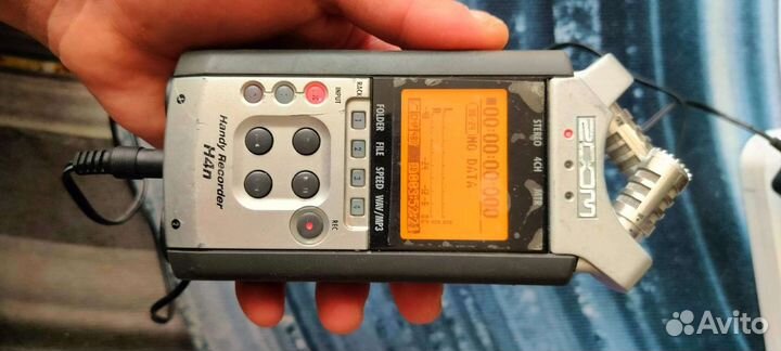 Рекордер zoom h4n