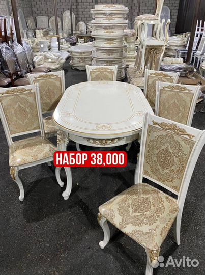 Столы и стулья новые