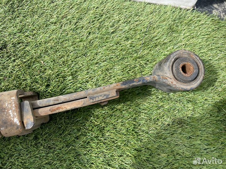 Рессоры задние Chevrolet Suburban GMT400