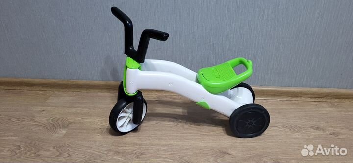 Беговел для малышей chillafish