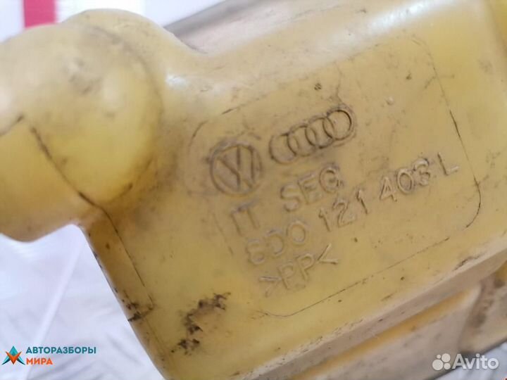 Бачок расширительный Volkswagen Passat B5 2001