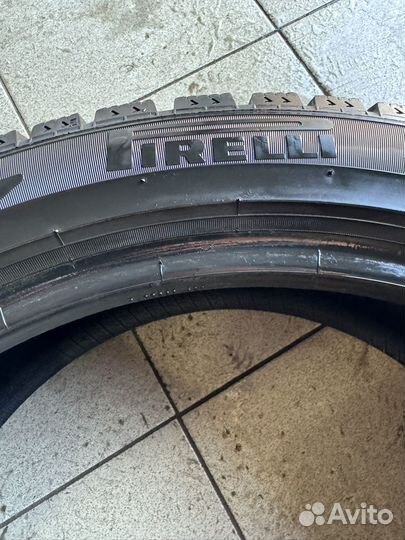 Pirelli Ice Zero 225/45 R19