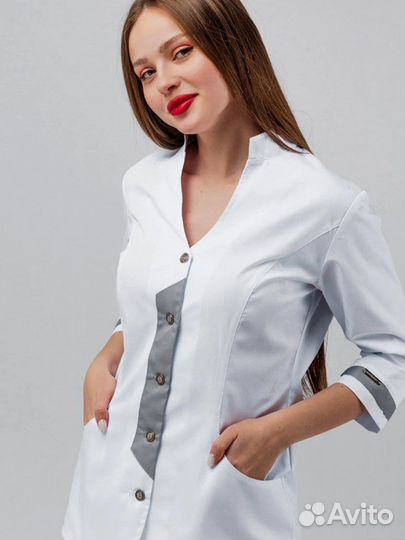 Медицинский костюм женский