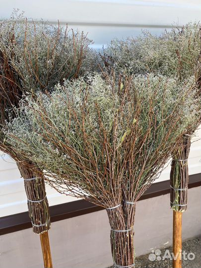 Метла с черенком