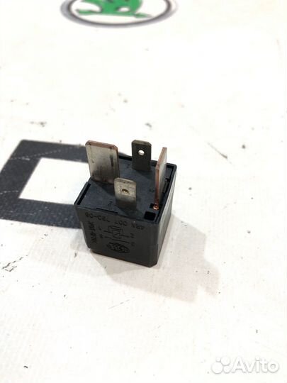 Реле Skoda Octavia A5 (1Z) 2011