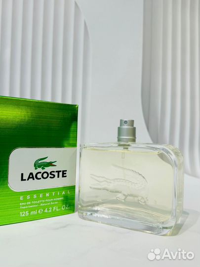 Lacoste Essential pour homme