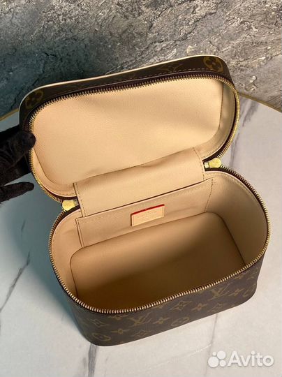 Косметичка Louis Vuitton