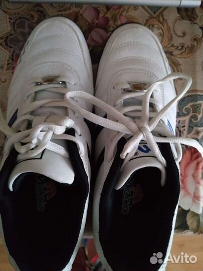 Кроссовки женские 38 размер