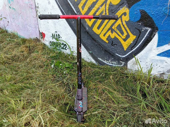 Трюковой самокат