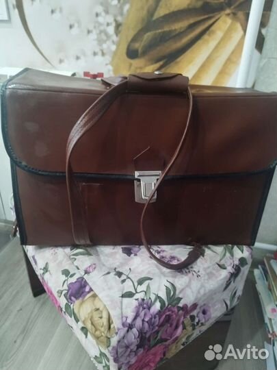 Чемодан сумка чехол на швейную машину