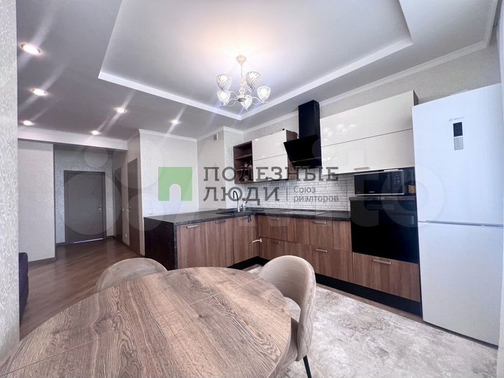 2-к. квартира, 71,1 м², 7/19 эт.