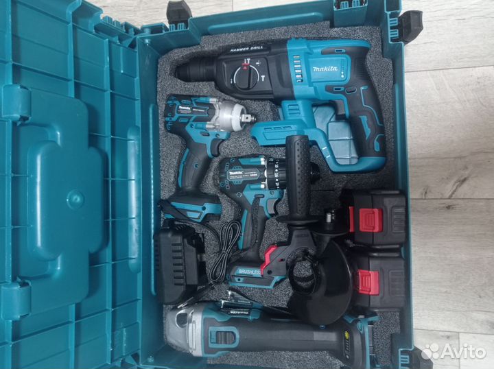 Перфоратор makita