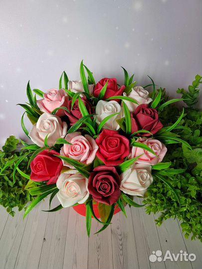 Букет роз из мыла