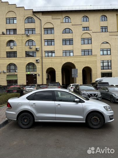 Volkswagen Polo 1.6 AT, 2016, 91 250 км