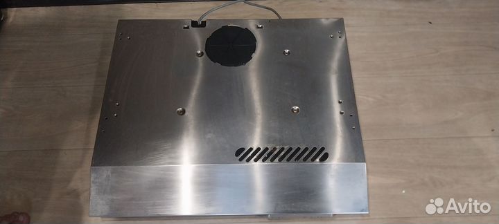 Вытяжка для кухни 60 см