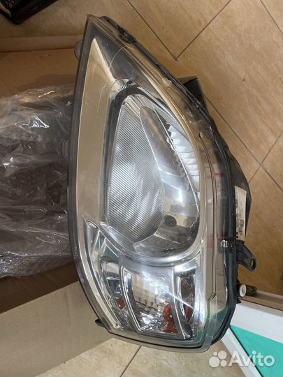 Фара левая LADA largus