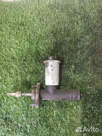 Главный цилиндр сцепления УАЗ Патриот