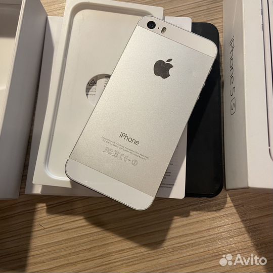 iPhone 5S, 16 ГБ