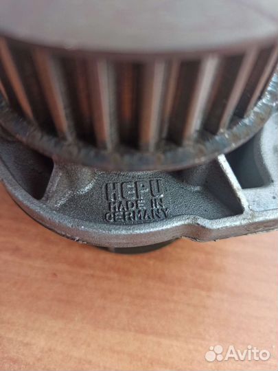 Hepu P 557 водяной насос Шкода