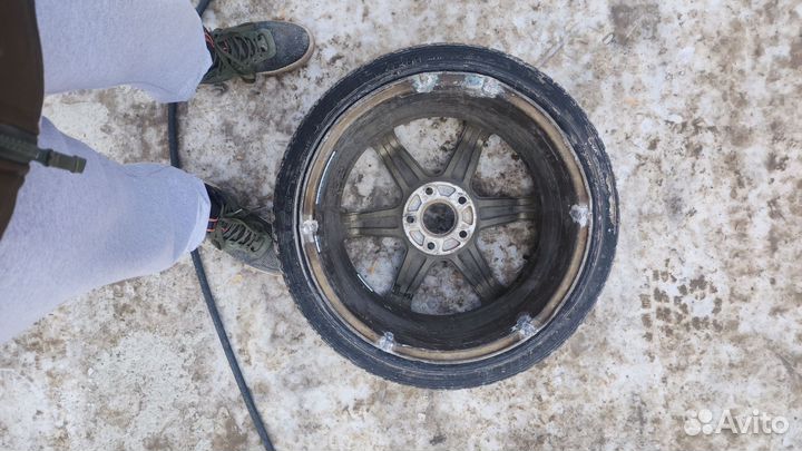 Диски r18 5x114.3