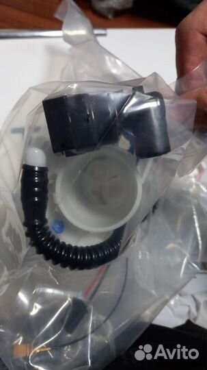 Фильтр топливный Honda Civic 5D 2006 (17048smge00)