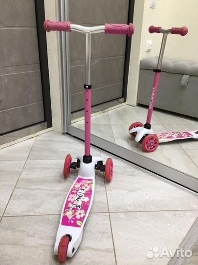 Самокат детский трехколесный
