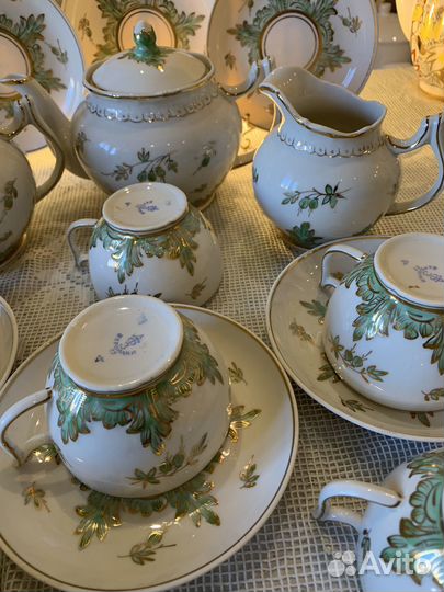 Сервизы чайные Зеленый барбарис. Золотая лента