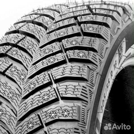 Michelin X-Ice North 4 205/50 R17 93T