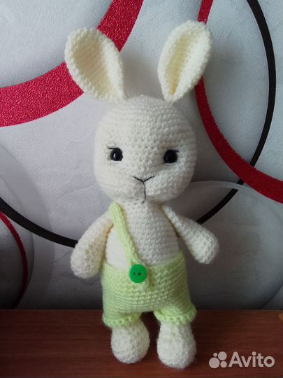 Вязаный заяц