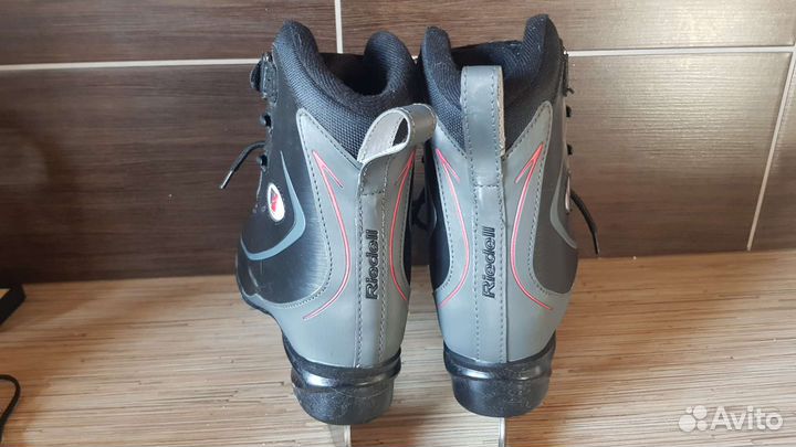 Коньки прогулочные Riedell Soft 625