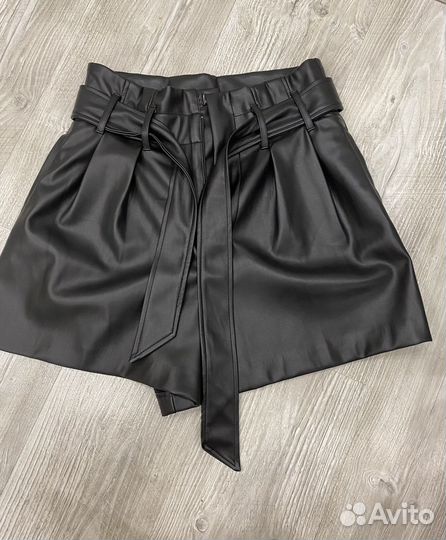 Шорты zara