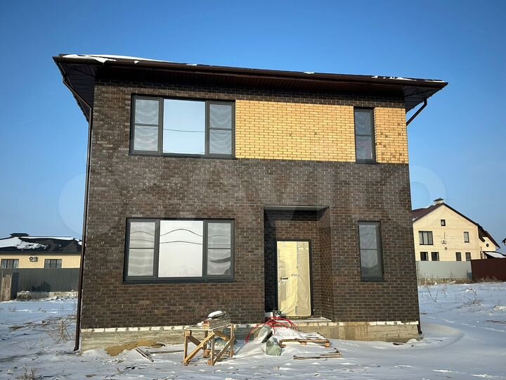 Дом 168 м² на участке 5 сот.