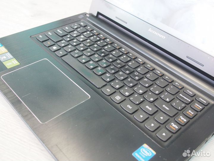 Тонкий лёгкий Lenovo 14