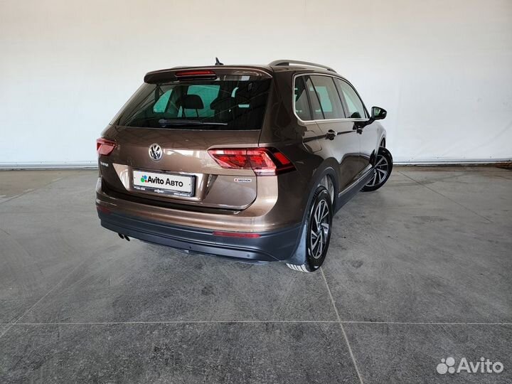 Volkswagen Tiguan 1.4 AMT, 2018, 106 000 км