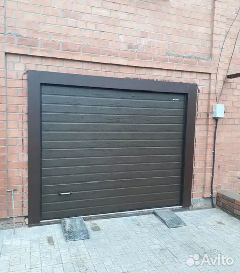 Ворота секционные автоматические 2400*2650
